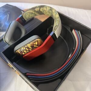 Monster Inspiration Noise Cancelling Headphones Customizable Case & Extra Bands